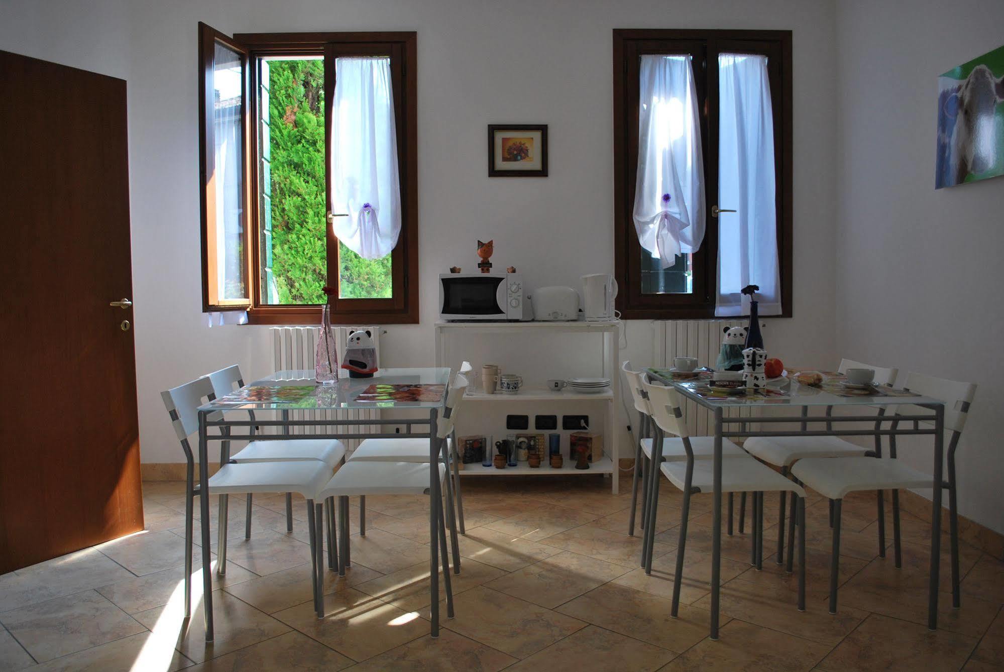 Casa D'Oro Rooms Mestre Exteriör bild